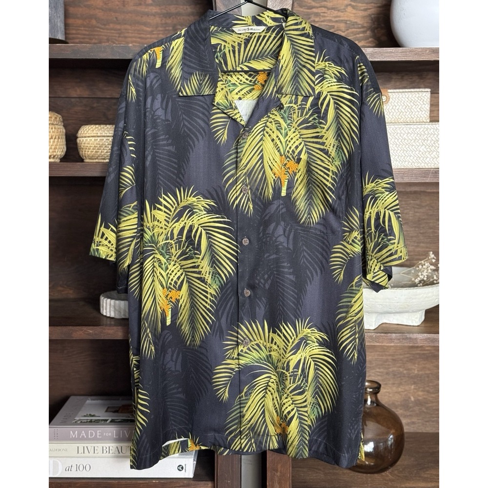 Tommy Bahama Hawaiian Shirt Mens Size XL Black Green Phuket Palm 100% Silk Camp